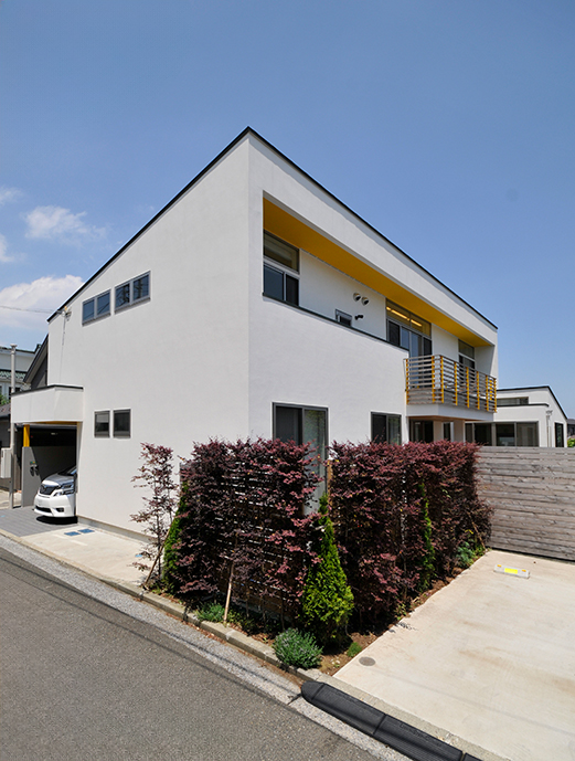 おばあちゃんと住む家外観画像