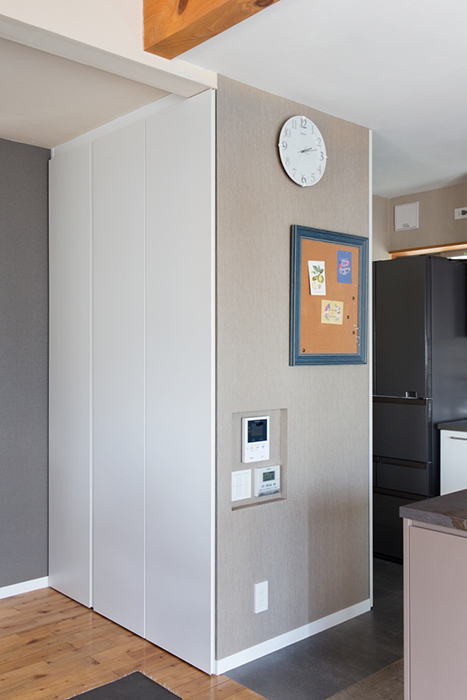 家族ひとり一人を大切にする家・リビングダイニングキッチン画像